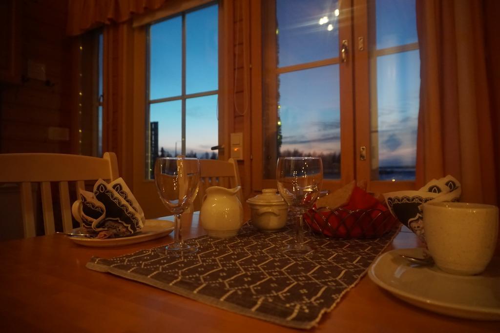 Wanha Pappila Cottages Simoniemi Room photo
