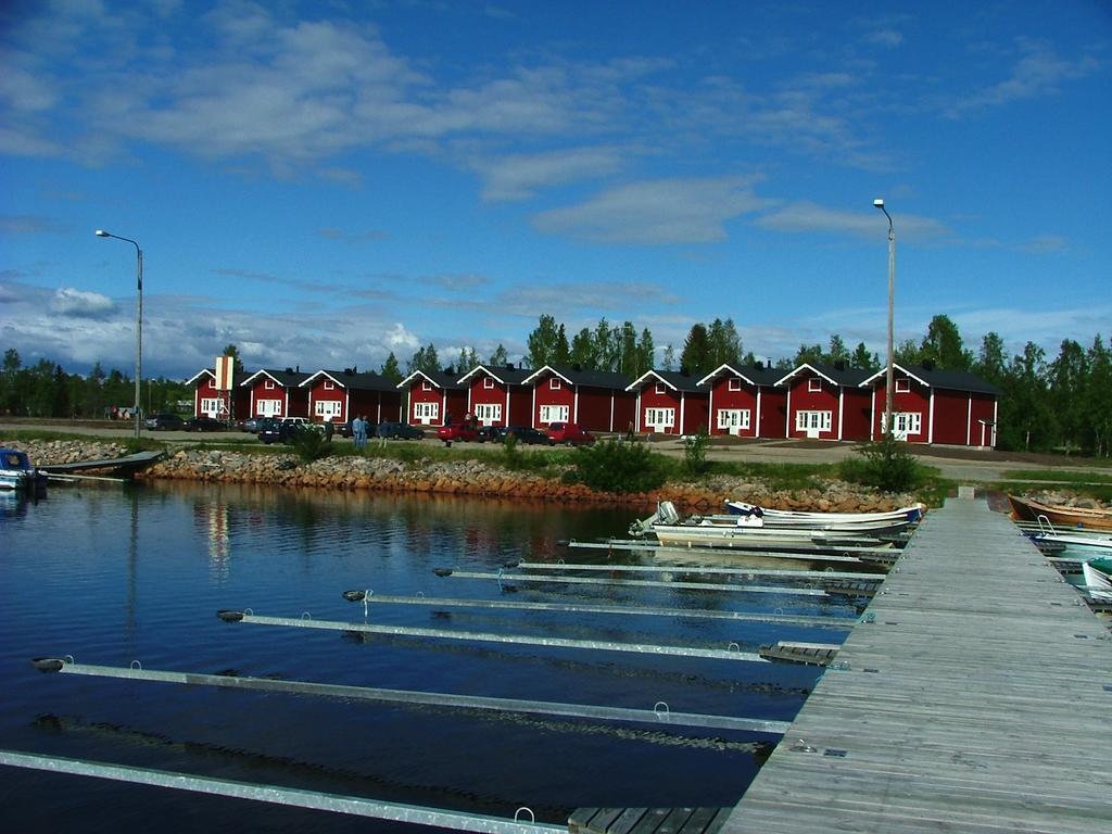 Wanha Pappila Cottages Simoniemi Exterior photo