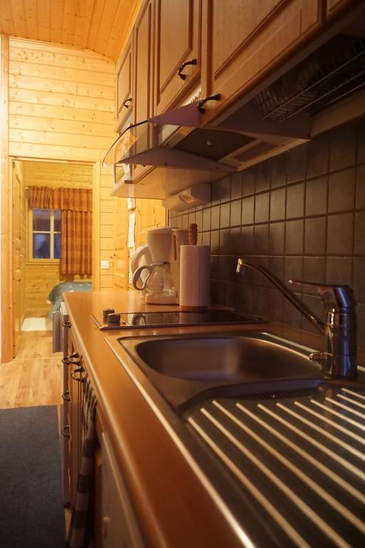 Wanha Pappila Cottages Simoniemi Exterior photo