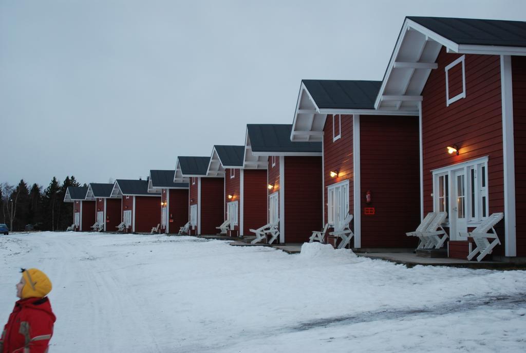 Wanha Pappila Cottages Simoniemi Exterior photo